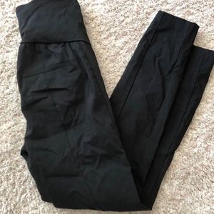 Motherhood Maternity Bounce Back skinny pants